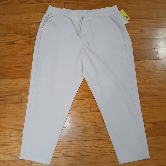 All in Motion High Rise Taper Pant Womens L Beige UPF+ Polyester Stretch Woven - Picture 2 of 6